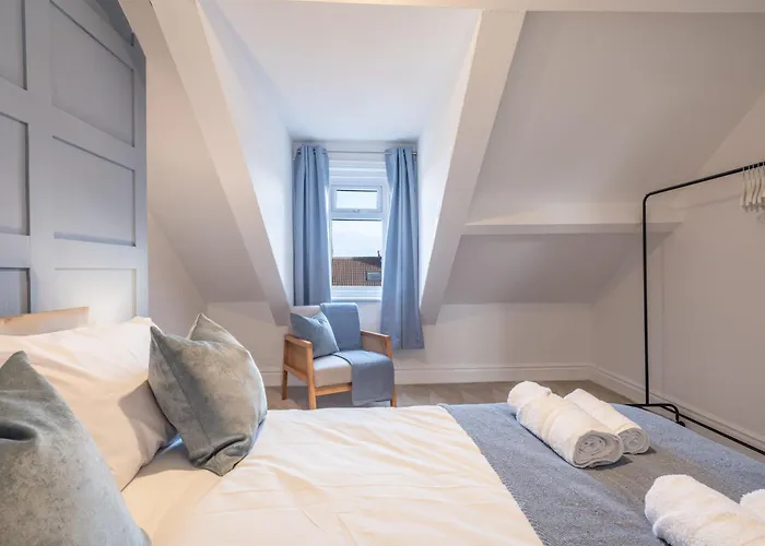 Cosy Coastal Apartment
